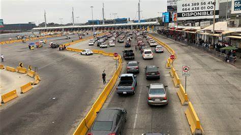 EEUU extiende restricciones en fronteras con México y Canadá hasta el 21 de septiembre