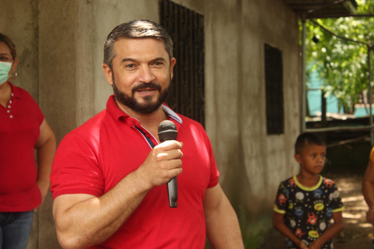 Yuri Sabas: En Política hay que dar hasta que duela, No es un Negocio Fácil.