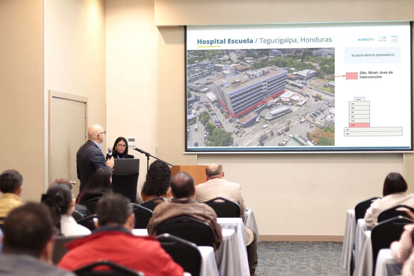 Socializan proyecto de reconstrucción de los quirófanos del Hospital Escuela con empresas constructoras
