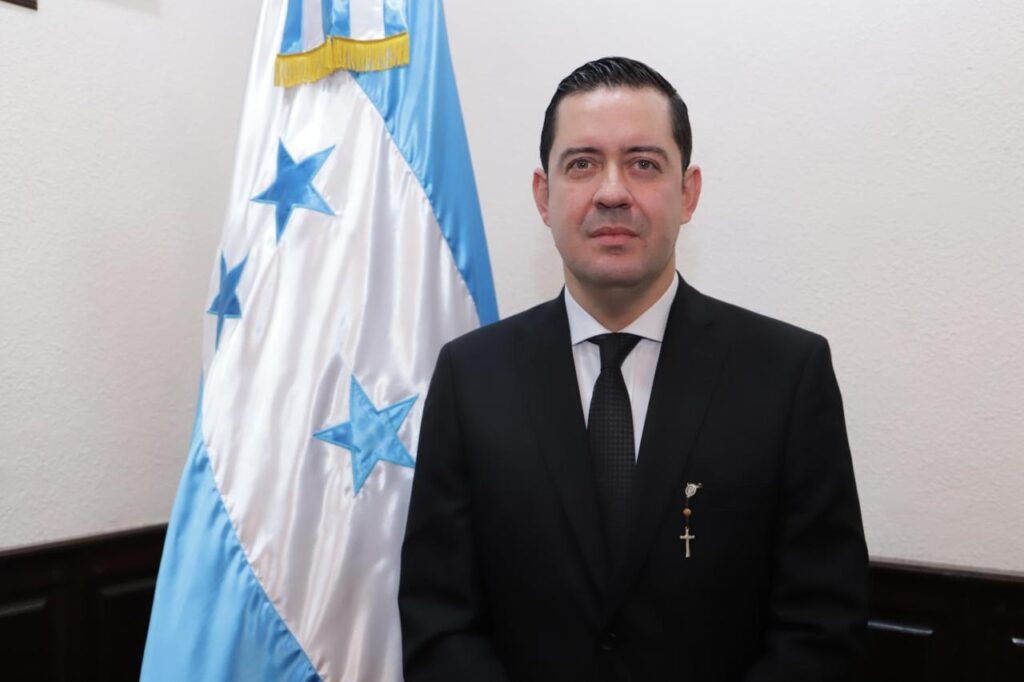 Comisionado de Política Limpia destaca la necesidad de erradicar la violencia política en el proceso electoral
